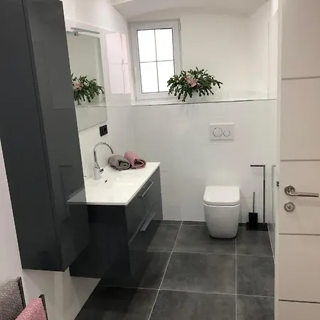 Aria 3* コバリード