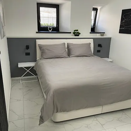 Aria Guest house